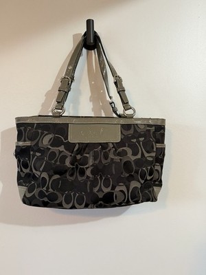 Coach Optic Signature #F0982-F13762 Tote Bag Purse Black Pleated
