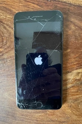 Apple iPhone 7 Plus – 32 GB Black (A1784) – Boxed – Spares or Repair – Turns On - Image 1 of 4