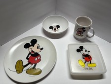 Vintage MICKEY MOUSE Melamine dinnerware set 1960  s  Walt Disney Productions