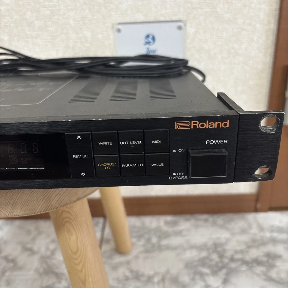 Roland DEP-5 Digital Effects Processor Tested - Image 4 of 4