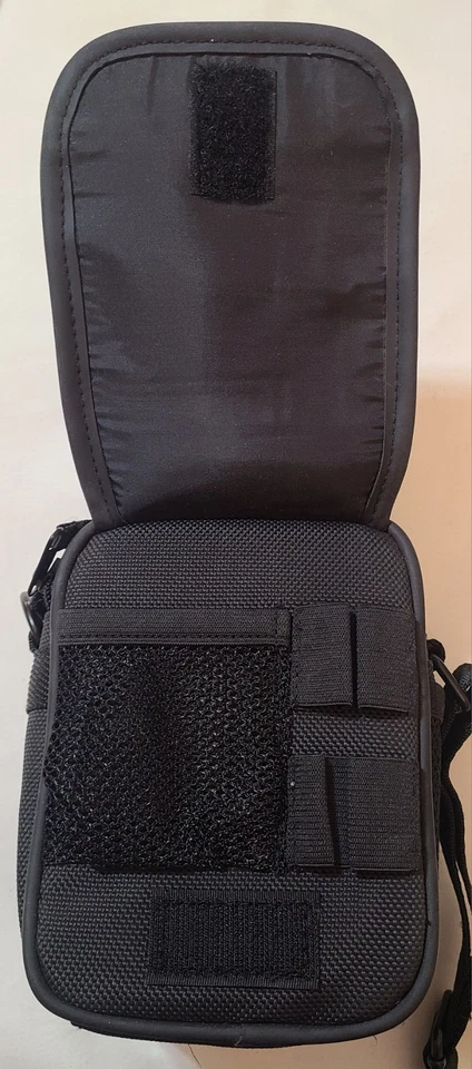 Estuche para cámara HP negro nailon cinturón lazo y correa para el hombro 3"x5"x6" Photosmart usado en excelente estado  Foto 4 de 4