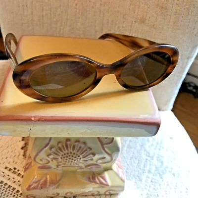 VINTAGE GEORGIO ARMANI UNISEX TORTOISE SUNGLASSES #944-88 | eBay display picture 1