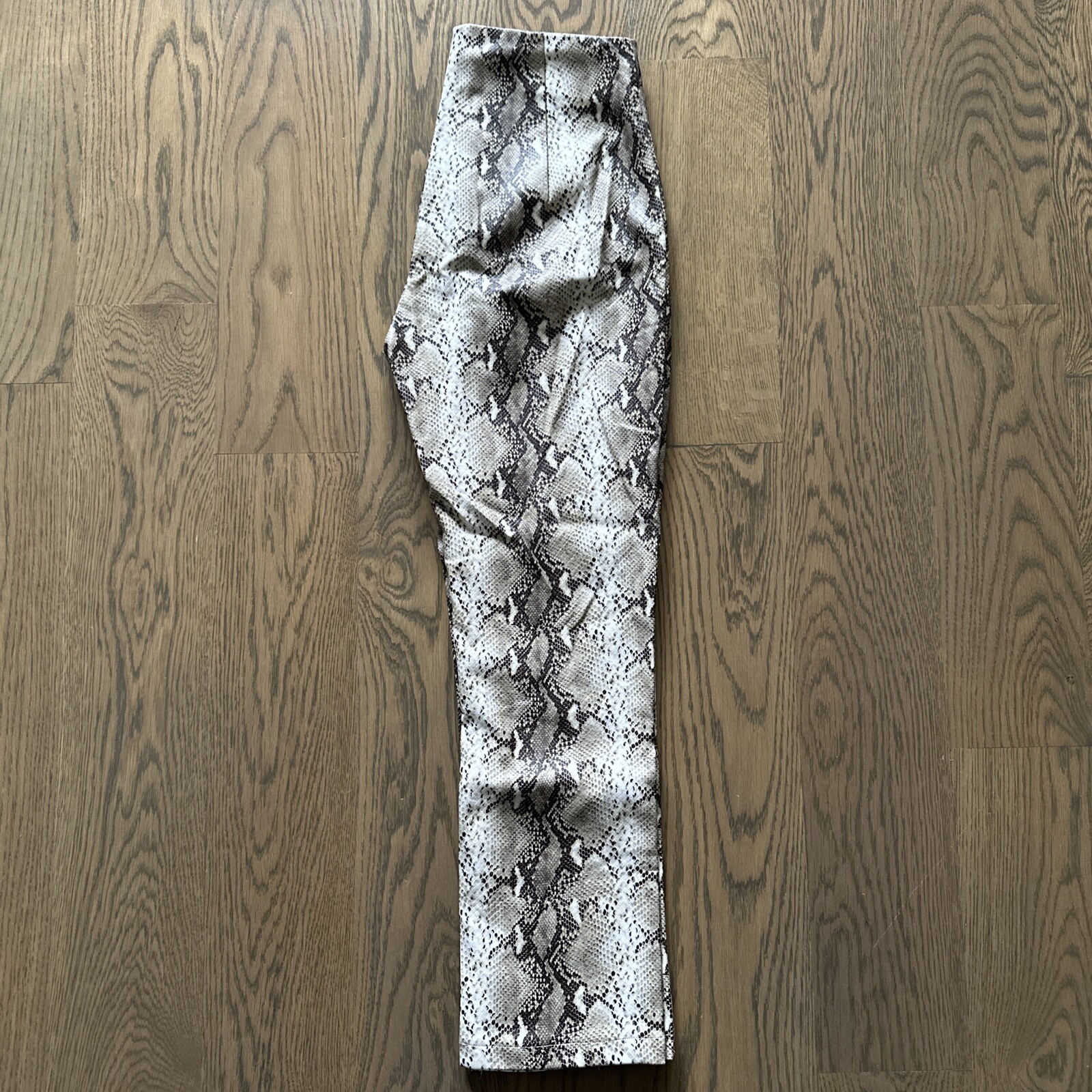 WILD HONEY Pants Size Small  Python snake print - image 1