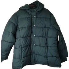 Amazon Essentials Women's 3X Heavyweight Hooded Puffer Winter Coat