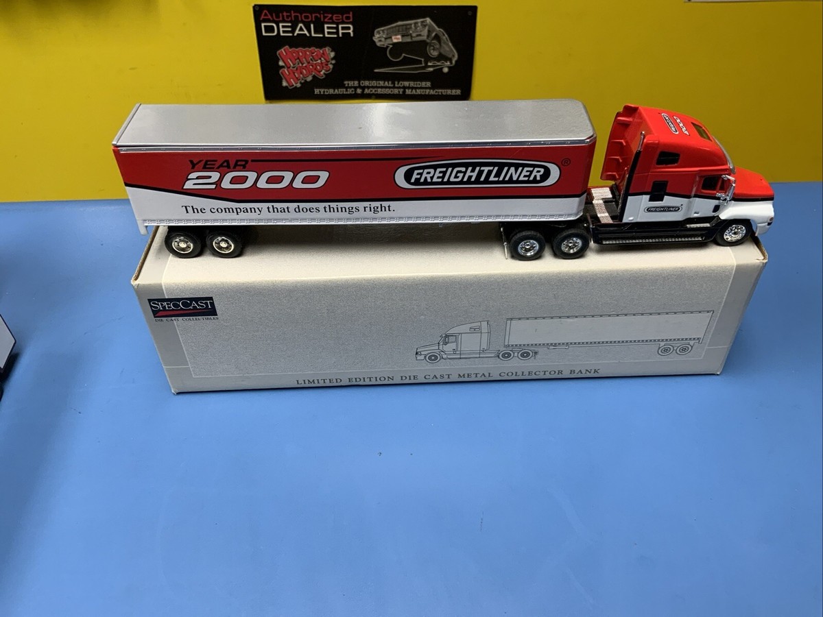 ダイキャストプロモーション　Freightliner s-l400.jpg