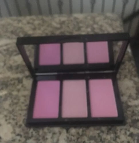Bobbi Brown Pink Face Makeup Palettes Products