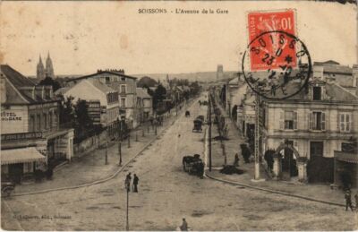 AK Soissons - Avenue de la Gare Frankreich (1046668)