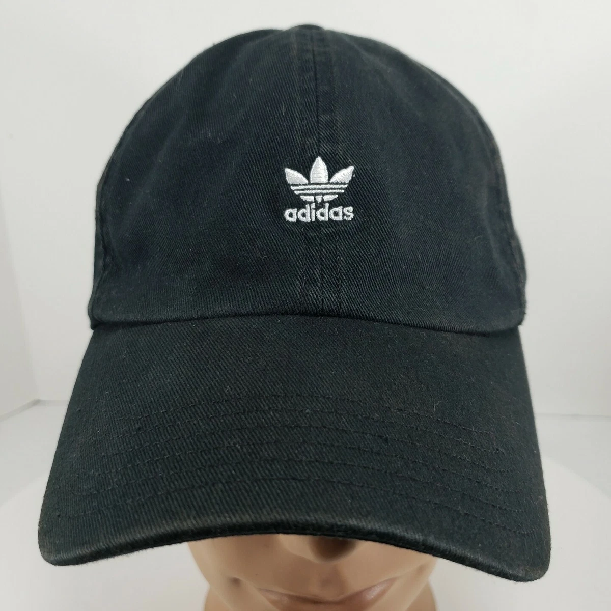 Adidas mini hotsell logo cap