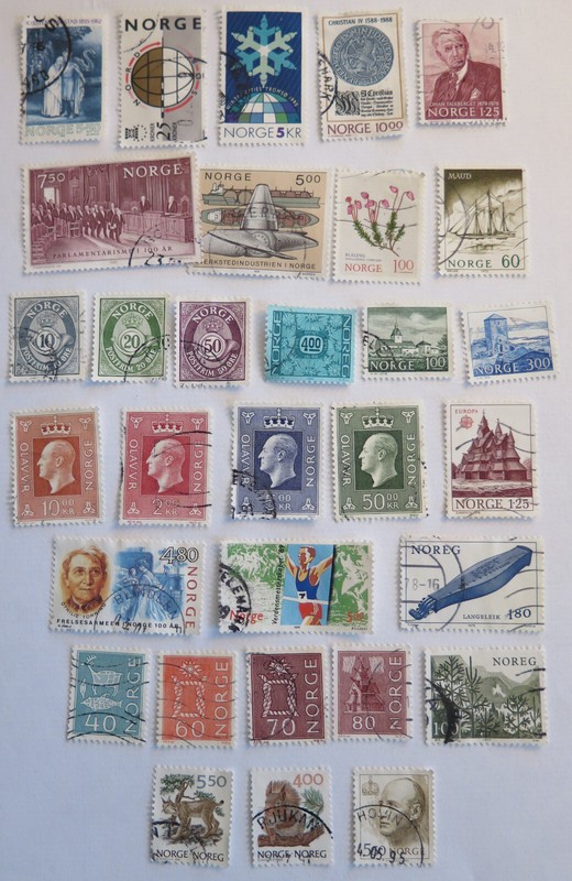 Norway - Norge - Noreg 32 used postage stamps, mostly 1980’s