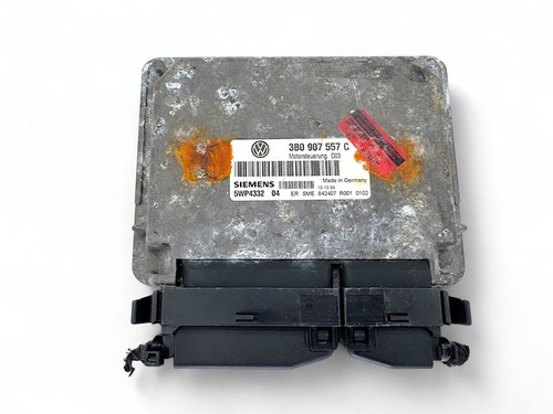 Volkswagen Passat B5 1997 3B0907557C Motorsteuergerät Modul ECU TSL4407