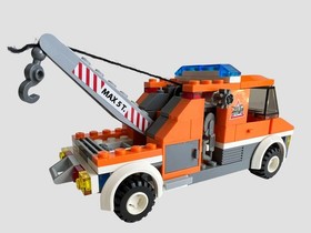 LEGO City 7638 Tow Truck 2009 Retired Complete w/ Minifig Manual