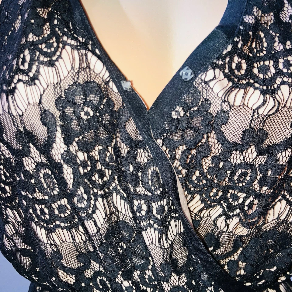 Mono Jay Godfrey Rosa Satinado Negro Encaje Mob Wife Glam 0 Nuevo con Etiquetas Tranquilo Lujo Club Foto 4 de 4