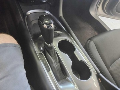 Used Automatic Transmission Shift Lever Assembly fits: 2016 Chevrolet Malibu  Gr