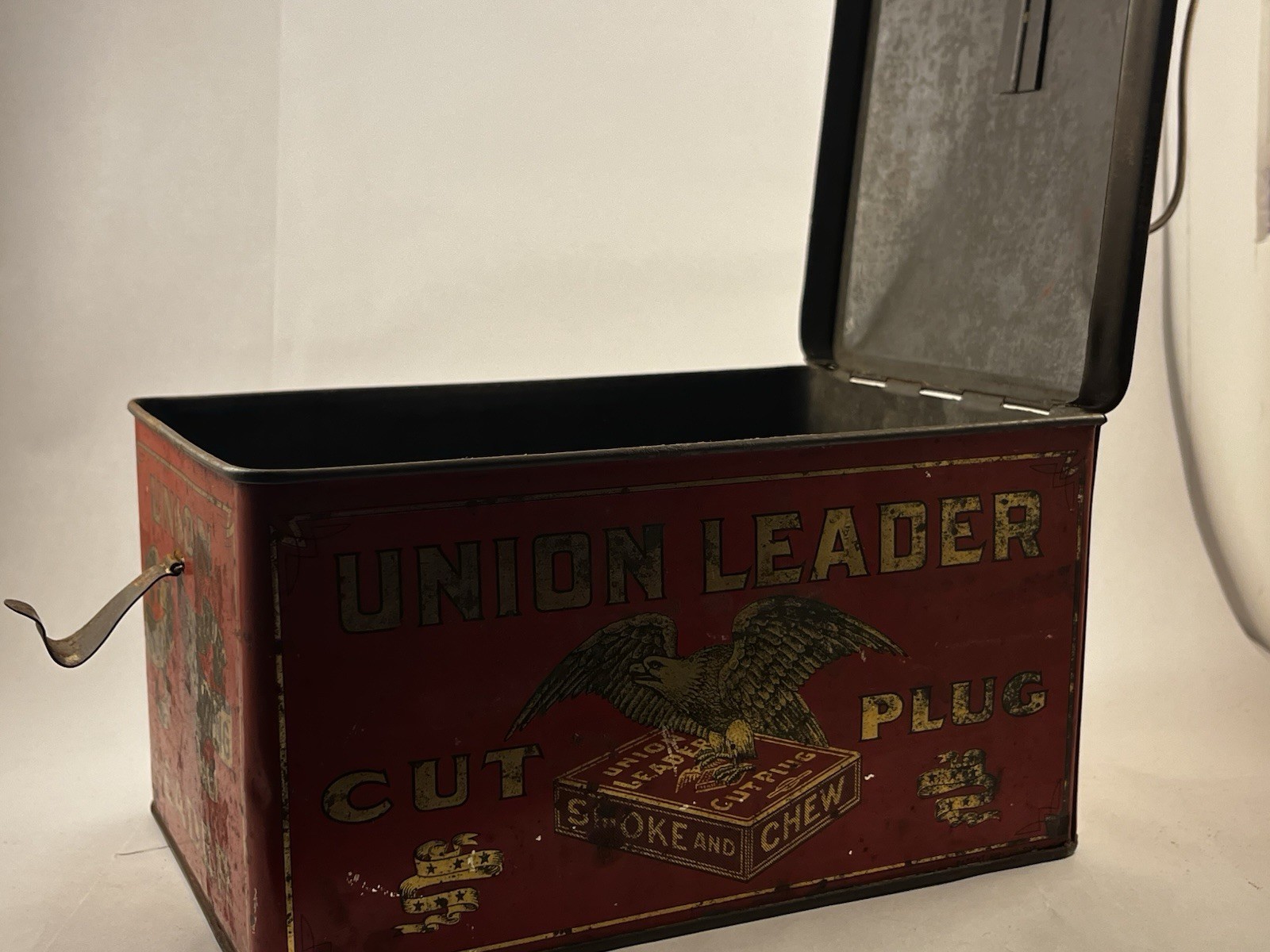 Antique Union Leader Cut Plug EMPTY Tobacco Tin For Smoking & Chew Box W/ Handle