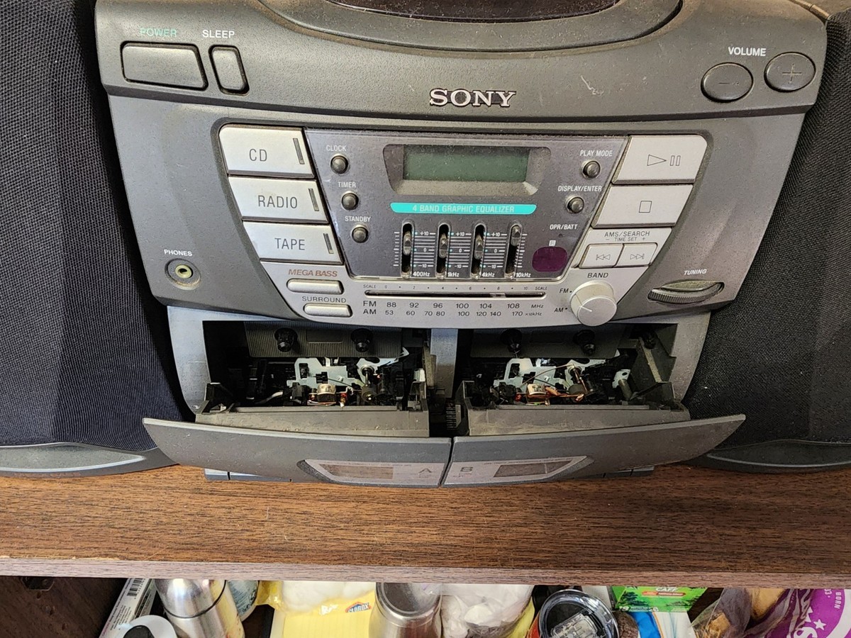 Sony CFD-ZW165 AM/FM Stereo Cassette Recorder CD Boombox Tested