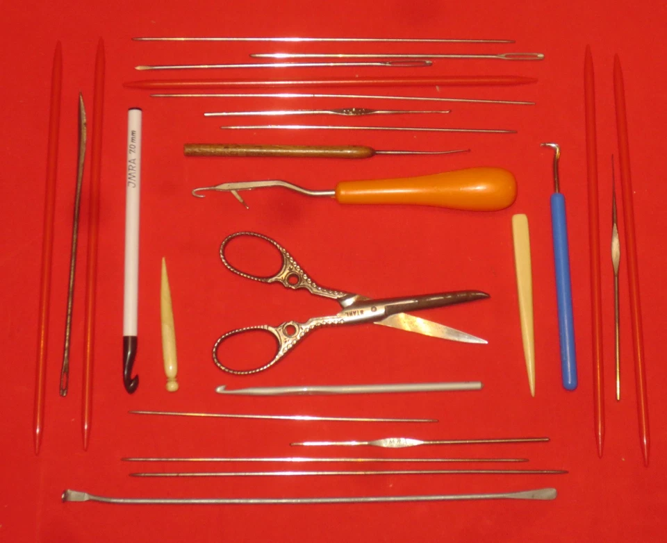 Antike, museale, seltene  Schere  (um  1900) -  und div. Handarbeitsartikel (21) - Bild 3 von 4