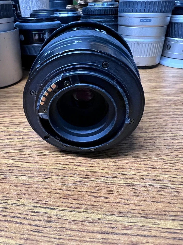 Minolta AF Zoom 35-70mm F/3.5-4.5 lens for Minolta/Maxxum/Sony - Image 4 of 4