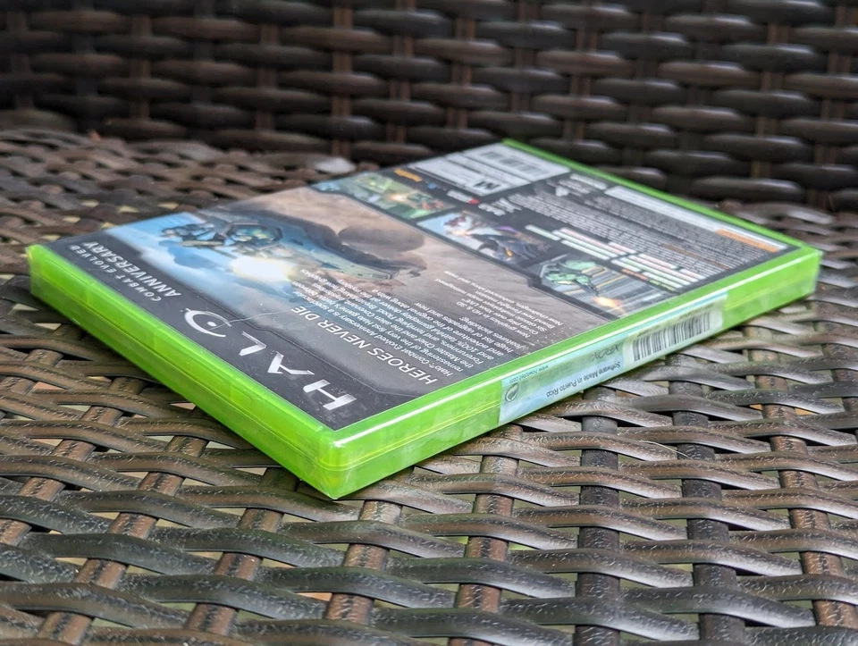 Halo: Combat Evolved - Anniversary Xbox 360 Brand New FACTORY XY Sealed Game - Image 2 of 3