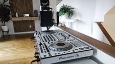 Pioneer DJ DDJ-SZ 4-Channel Controller, White Skin + Magma Soft Carrying Case