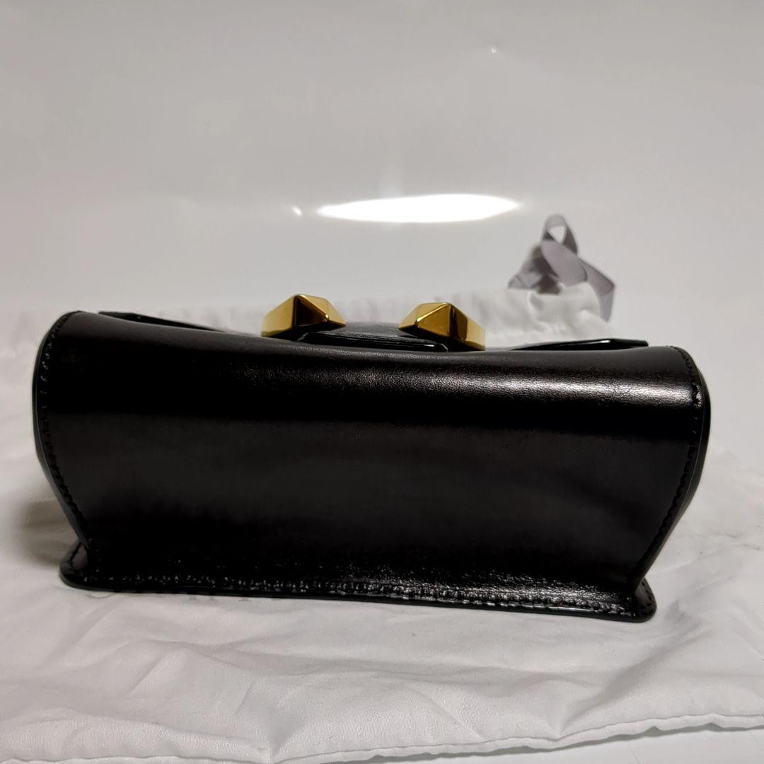 専用品JIMMY CHOO MADELINE/S BLACK ショルダーバッグ JIMMY CHOO Grainy Calfskin Crystal Embellished Madeline