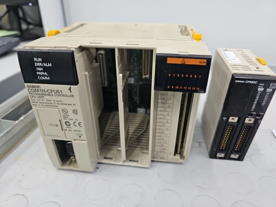 CQM1H-CPU51 Unita' centrale Omron Controller CPU Unit PLC Sysmac + CPM2C - Imagen 4 de 4