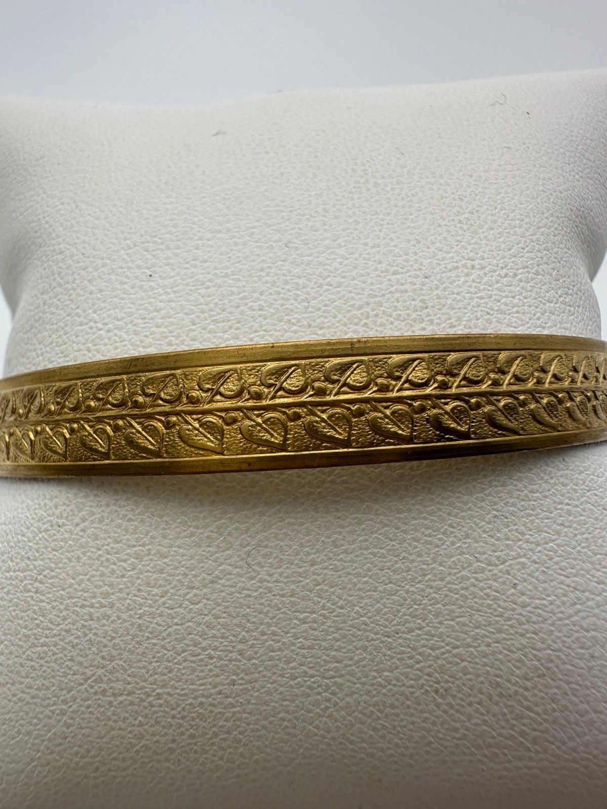 Twisted silver gold tone leaf pattern cuff Bracel… - image 2