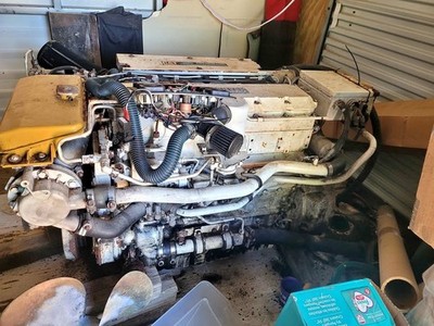 Caterpillar CAT 3126 350 HP Marine Diesel Engine Twin Disc 2-1 Ratio Gear