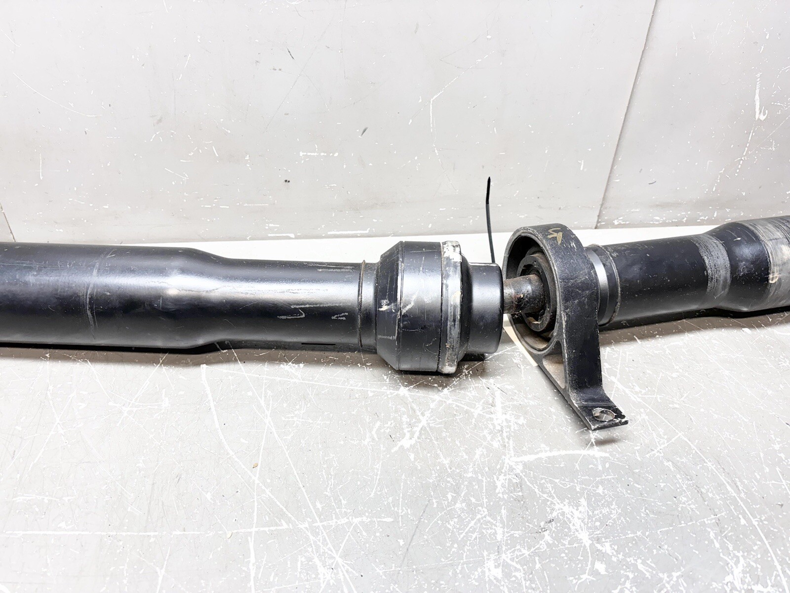 ⭐️2014-2019 MASERATI GHIBLI AWD 3.0L V6 RWD REAR DRIVE SHAFT PROPELLER OEM