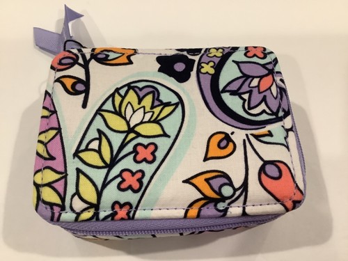 Estuche organizador de pastillas de viaje Vera Bradley 7 días semana - 8 estilos para elegir - Nuevo con etiquetas - Imagen 10 de 21