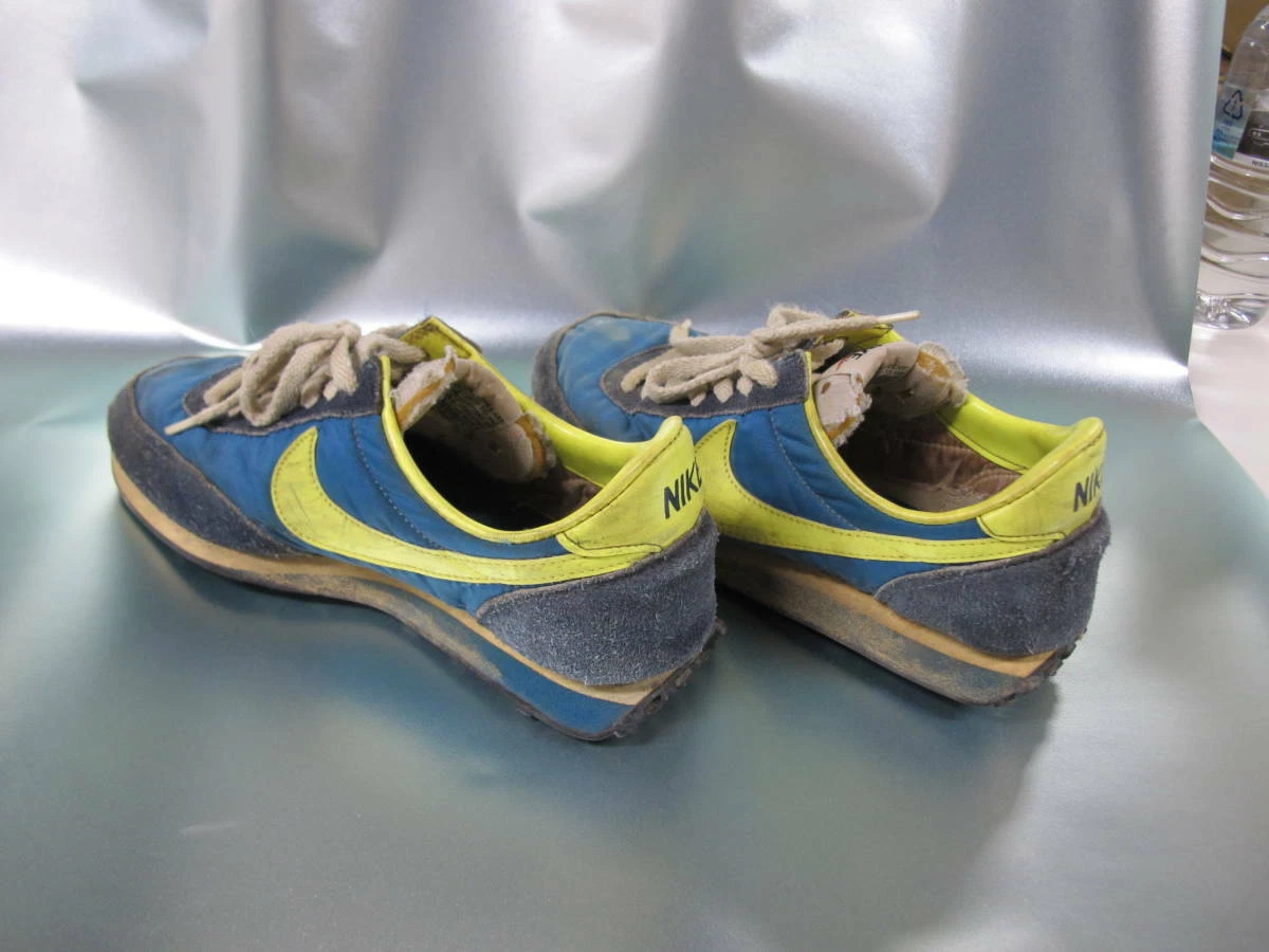 Nike waffle shop tread