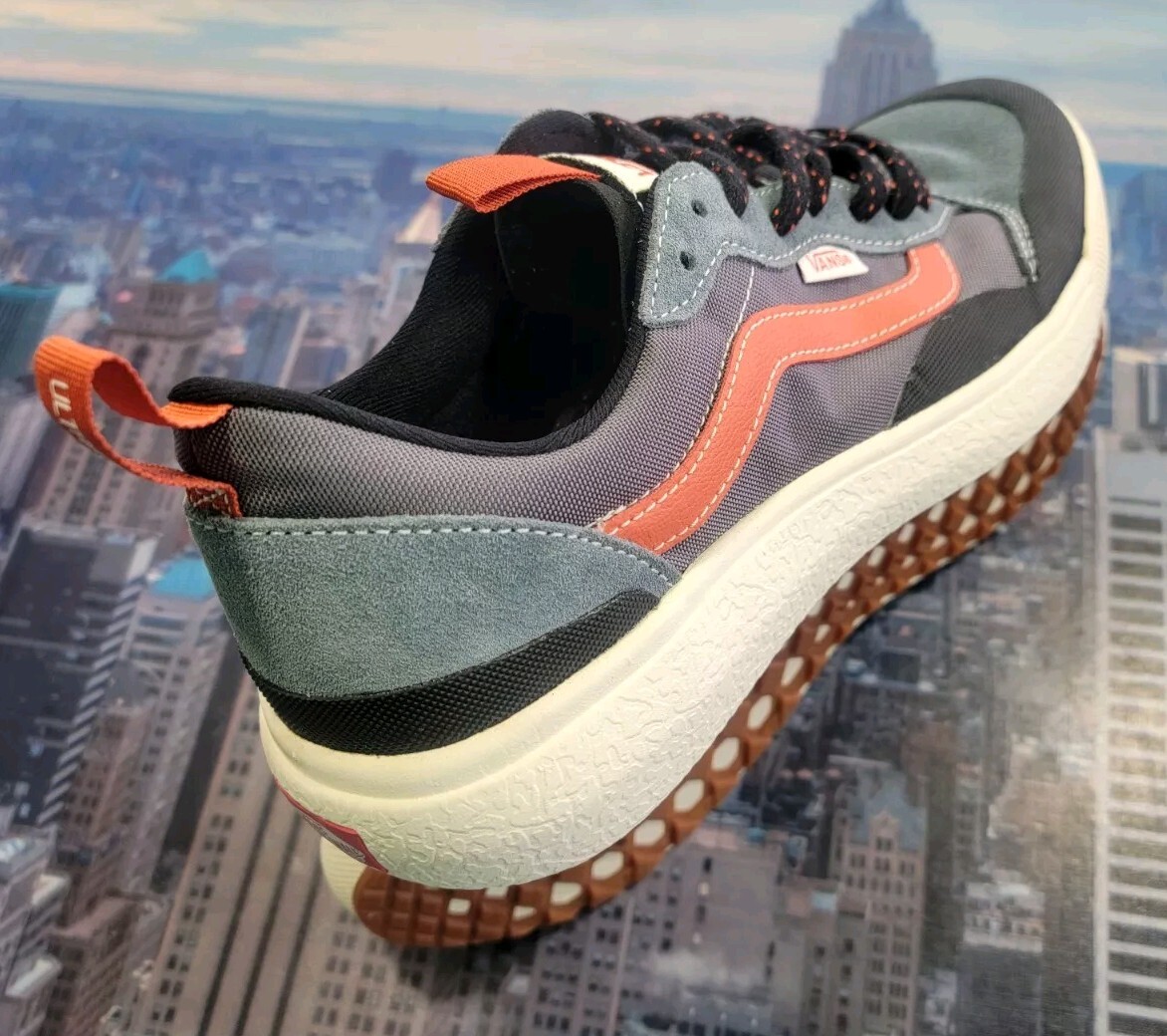 VANS UltraRange EXO Low Top Grey/Black-Clay Mens Size 8.5 500264
