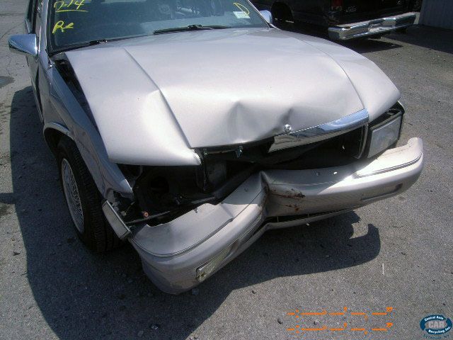 92 93 94 Chrysler LeBaron Sedan Passenger's (Right) Outer 92 93 94 Chrysler LeBaron Sedan Passenger's (Right) Outer