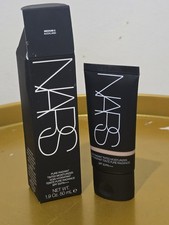 NARS Pure Radiant Tinted Moisturiser SPF30 Medium 2 Auckland 💯 authentic BN