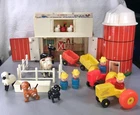 Vintage 1967 FisherPrice LittlePeople Family Barn #915 Silo Tractors Animals Lot