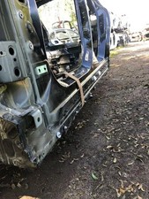 MERCEDES-BENZ EQB X243 Linke metallische Seitenschwellerabdeckung 32141368