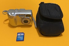 NIKON COOLPIX E4600 4.0 Megapixels 3x Zoom Y2K Retro Low Res Digital Camera