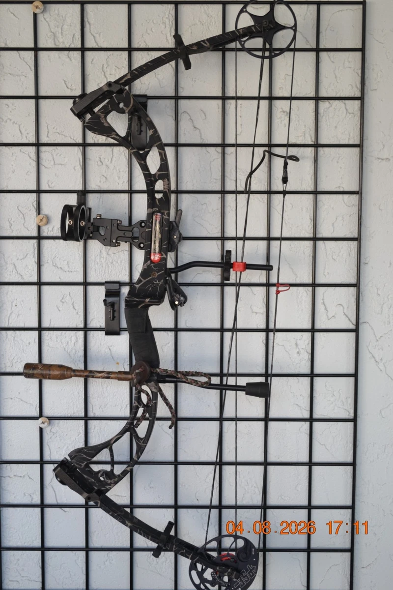 Kit PSE Skullworks SW 2 Pièces Avec 4 Flèches Et Carquois – Neuf Stock Ancien NOS – Tir à L'arc Rare