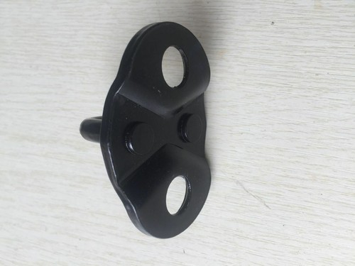Rear Tailgate Lock Latch Clip For Montero Pajero Sport – Direct Replacement MR440229
