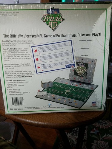 Vintage Team NFL Licensed Trivia Blitz Board Game 1992 Sealed see description. - Picture 3 of 4