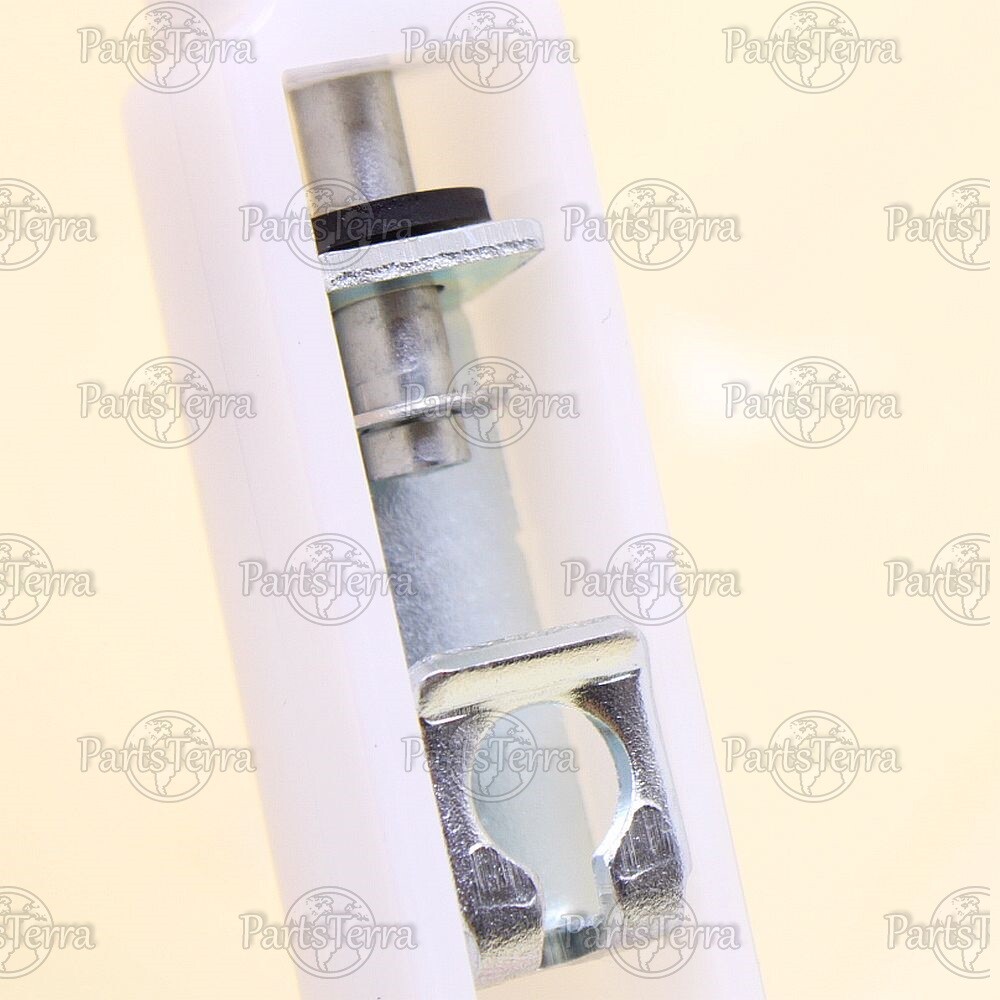 Genuine Nissan CUBE ALTIMA Infiniti QX4 Fuel Door Release Lock