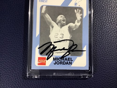 MICHAEL JORDAN 1989 NORTH CAROLINA’S FINEST AUTO UNC TARHEELS AUTO CARD - Picture 3 of 4