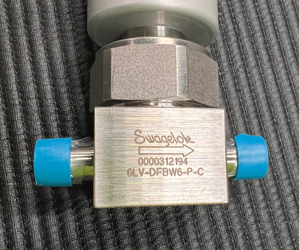 Swagelok 6LV-DFBW6-P-C 316L VAR UHP HF SC-01 Diaphragm Sealed Valve Clean - Image 3 of 4