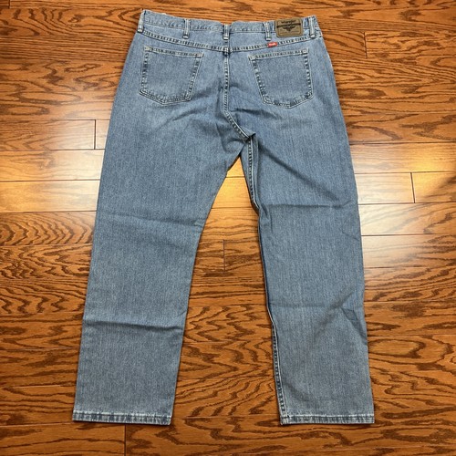 Wrangler Men’s 5 Star Regular Fit Flex Jeans Size 40-30 Straight Light-Med Wash - Picture 5 of 8