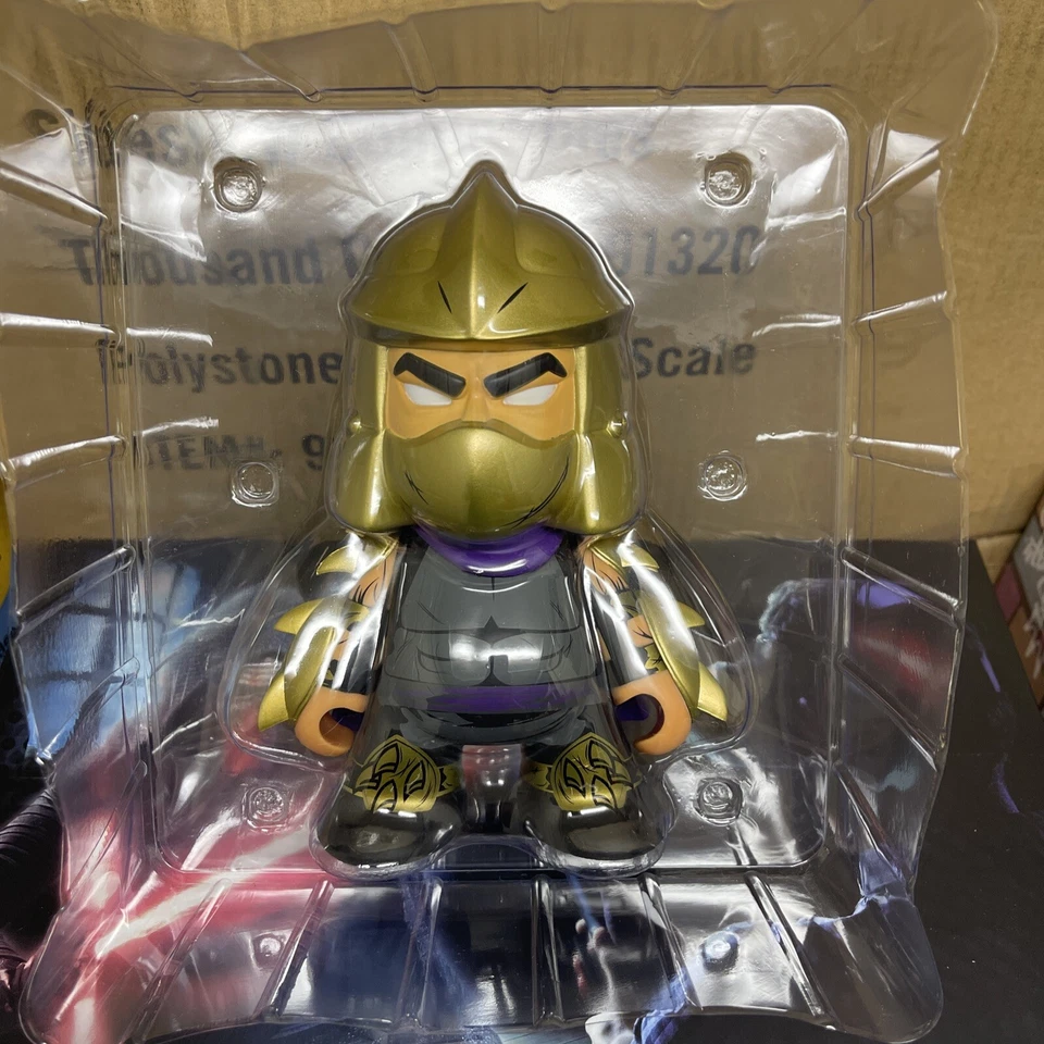 Nickelodeon Kidrobot Autographed NYCC Exclusive Shredder & Triceraton - Image 4 of 4