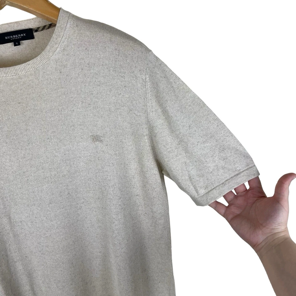 Camisa de manga corta Burberry para hombre talla 5 (grande) bordada en crema Foto 2 de 4