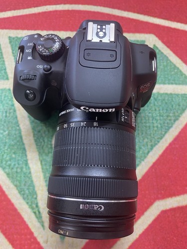 Canon Rebel EOS T4i With Lens EFS 18-135mm And EFS 55-250mm Kit - Picture 7 of 13