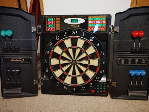 Halex Electronic Dart Board Vintage Cork 8 Player Cabinet 64469 Tested Works