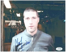 Matthew Fox Signed Autographed 8x10 Lost Photo ACOA