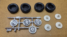 1972 Gmc Jimmy Stock 4x4 Rims Tires  125 Scale Amt Model Kit Parts