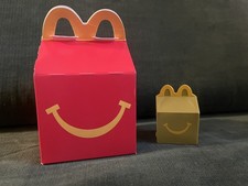Lil  McDonald  s Happy Meal Toy 2025 21 Mini Golden Happy Meal NEW 